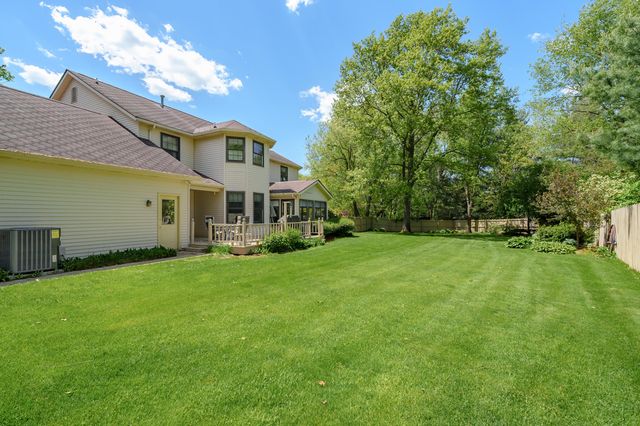 5850 Dunwoody Court, Kalamazoo, MI 49009