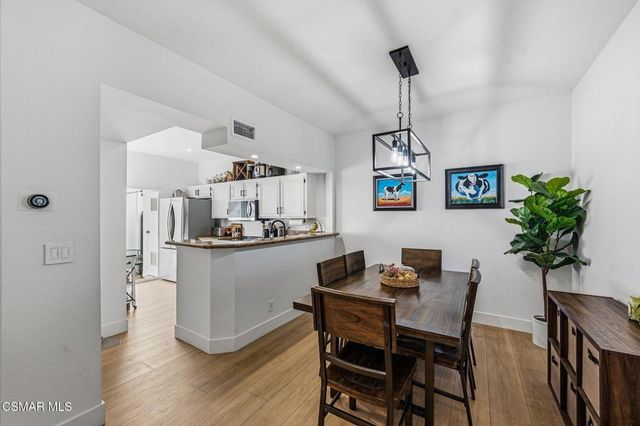 513 Water Oak Lane B, Oak Park, CA 91377