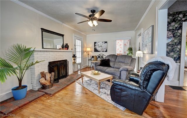 534 E Maple Street, North Canton, OH 44720