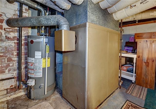 534 E Maple Street, North Canton, OH 44720