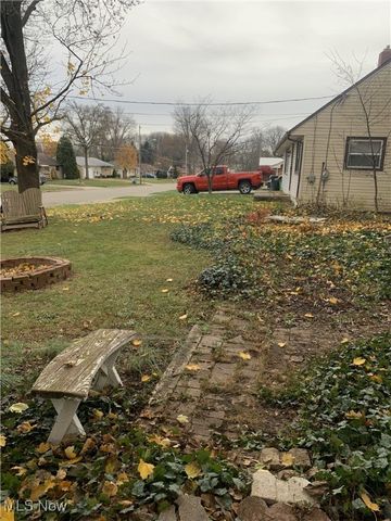 534 E Maple Street, North Canton, OH 44720