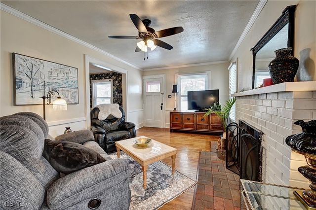 534 E Maple Street, North Canton, OH 44720