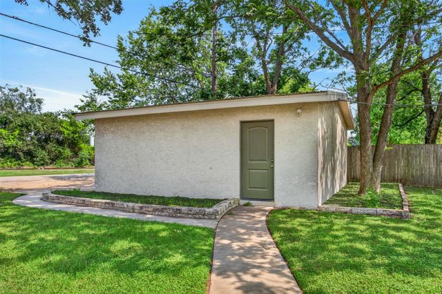 644 Cypress RDG, Mcqueeney, TX 78123