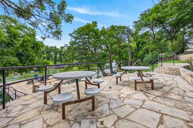 644 Cypress RDG, Mcqueeney, TX 78123
