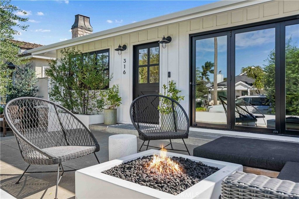 316 Claremont, Long Beach, CA 90803 — photo 2