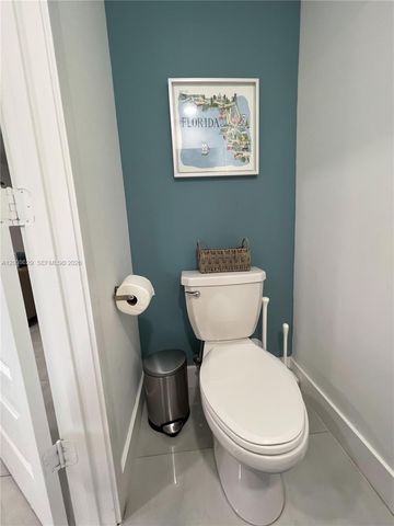 7825 NW 104th Ave 3, Doral, FL 33178