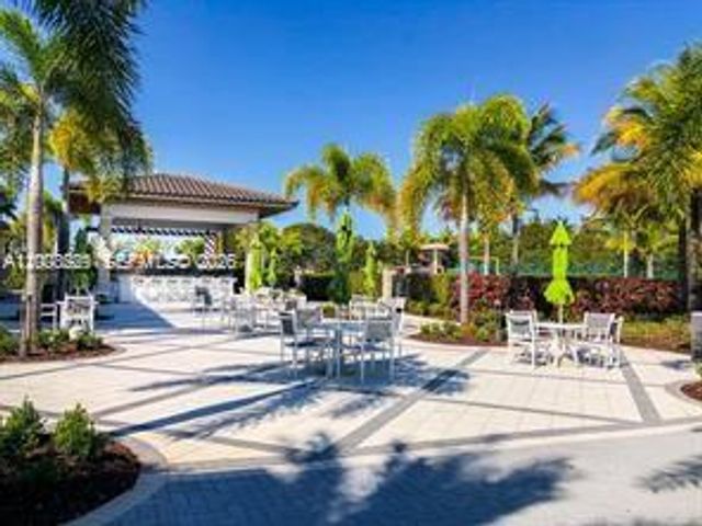 7825 NW 104th Ave 3, Doral, FL 33178