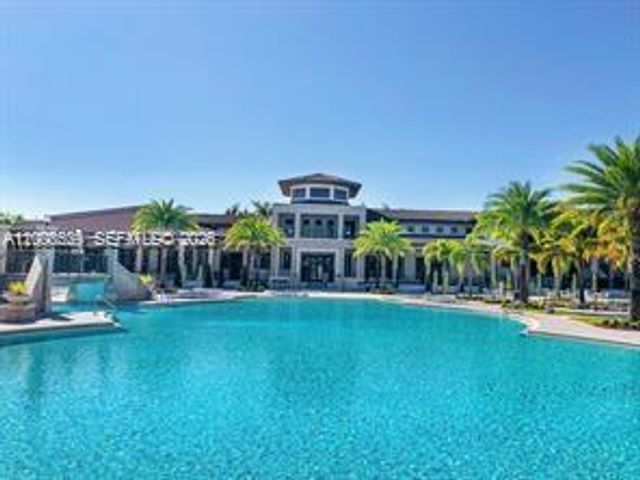 7825 NW 104th Ave 3, Doral, FL 33178