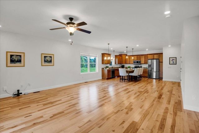 154 Chase Court, Essex, VT 05452