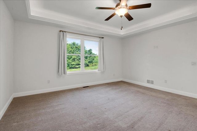 154 Chase Court, Essex, VT 05452