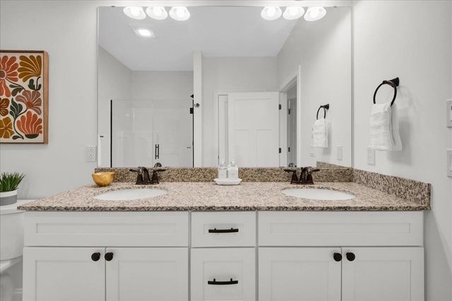 154 Chase Court, Essex, VT 05452