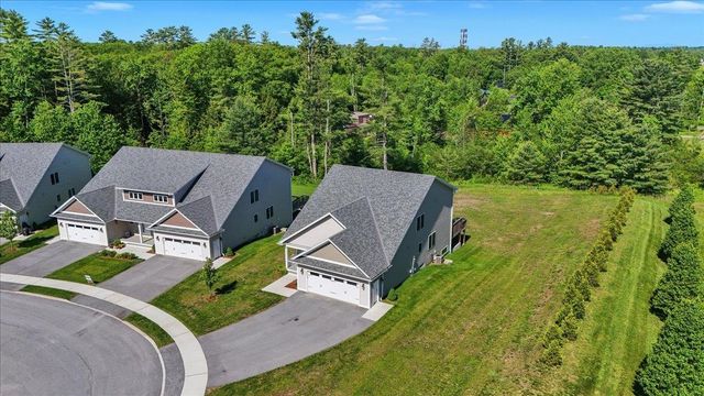 154 Chase Court, Essex, VT 05452