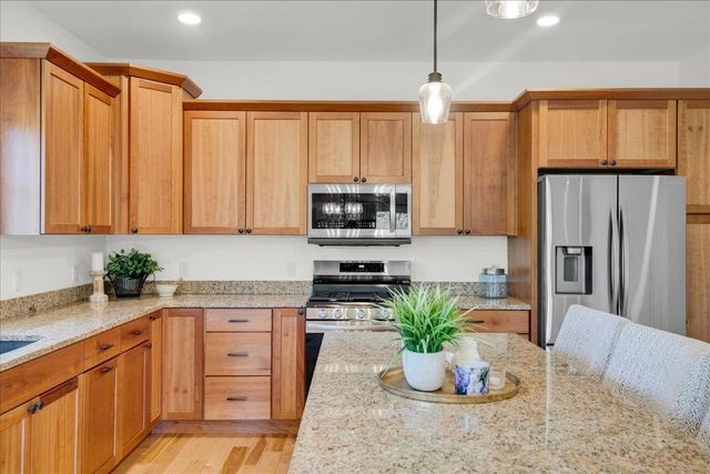 154 Chase Court, Essex, VT 05452