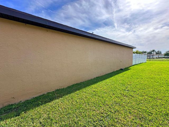 4225 Abernathy Way, Fort Pierce, FL 34947