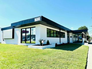 1701 S Campbell Avenue, Springfield, MO 65807