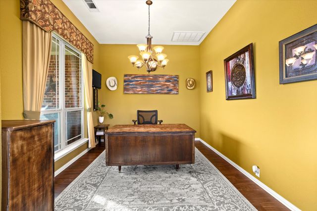 501 Highpoint Lane, Mansfield, TX 76063