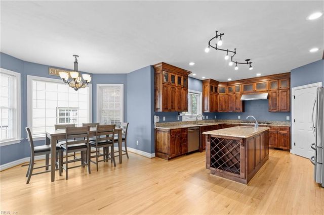 2276 Rio Rancho DR, Virginia Beach, VA 23456