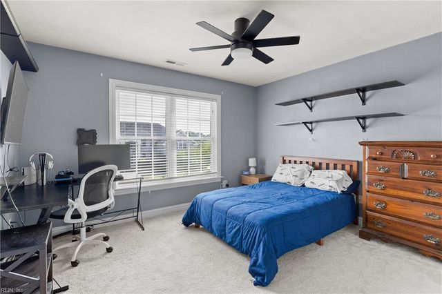 2276 Rio Rancho DR, Virginia Beach, VA 23456