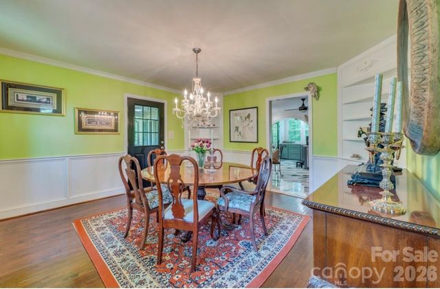 112 Kinwood Street, Morganton, NC 28655