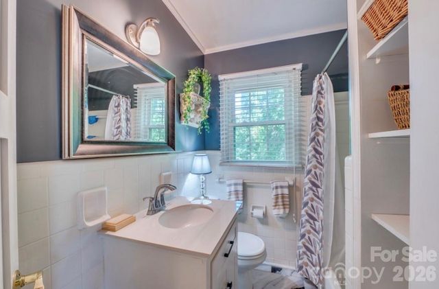 112 Kinwood Street, Morganton, NC 28655