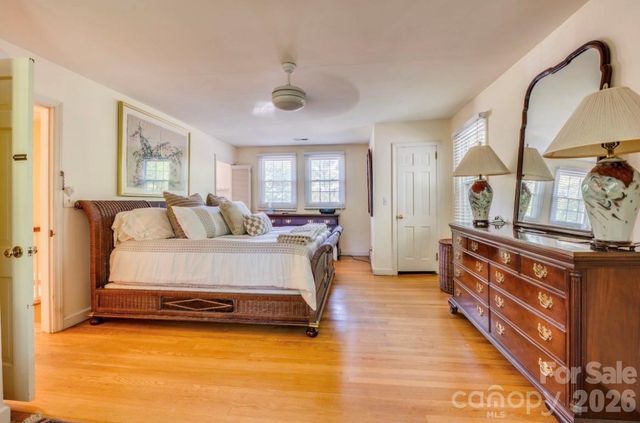 112 Kinwood Street, Morganton, NC 28655