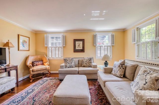 112 Kinwood Street, Morganton, NC 28655