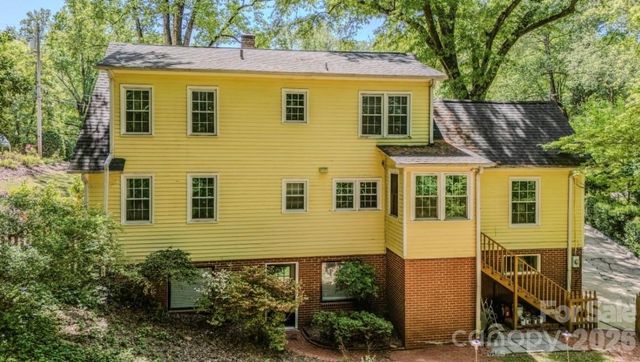 112 Kinwood Street, Morganton, NC 28655