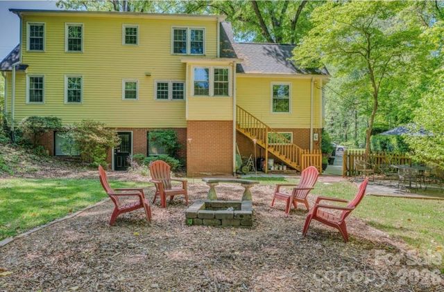 112 Kinwood Street, Morganton, NC 28655