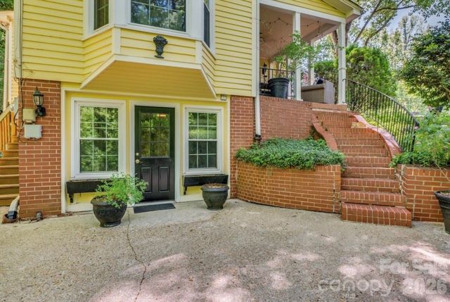 112 Kinwood Street, Morganton, NC 28655
