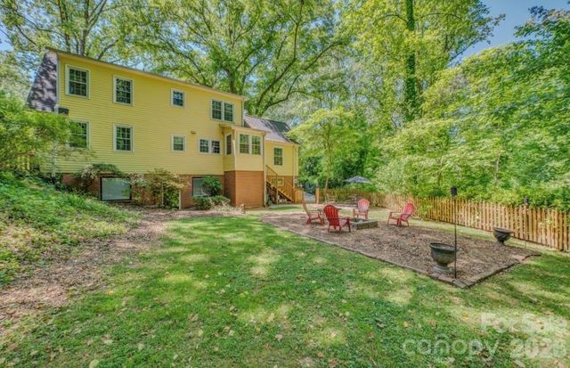 112 Kinwood Street, Morganton, NC 28655