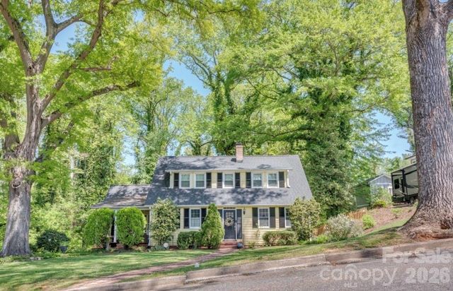 112 Kinwood Street, Morganton, NC 28655