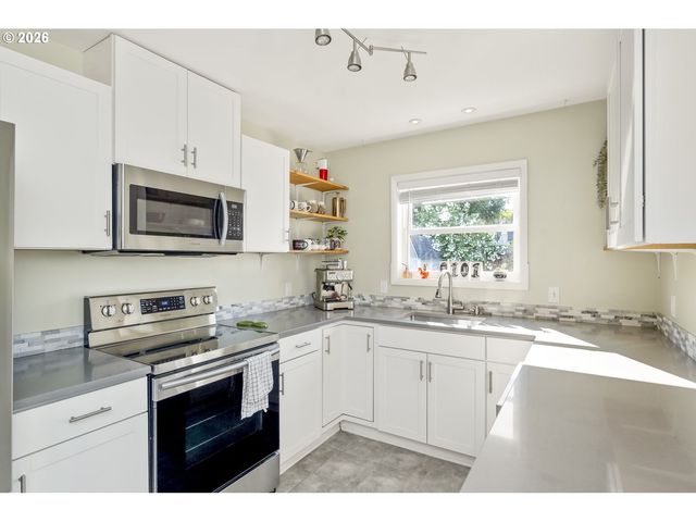9101 N ALLEGHENY Ave, Portland, OR 97203
