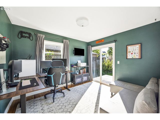 9101 N ALLEGHENY Ave, Portland, OR 97203
