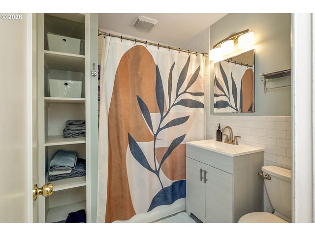 9101 N ALLEGHENY Ave, Portland, OR 97203