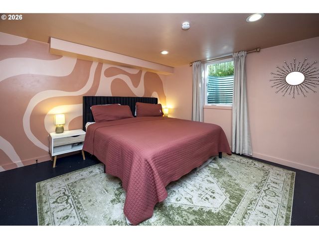 9101 N ALLEGHENY Ave, Portland, OR 97203