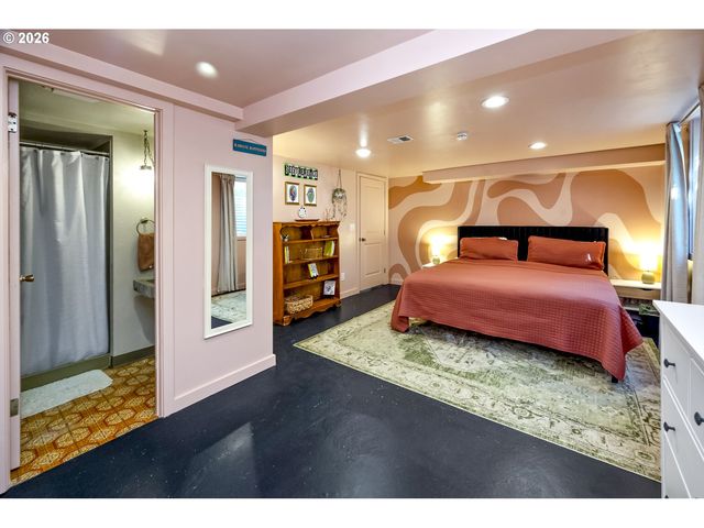 9101 N ALLEGHENY Ave, Portland, OR 97203