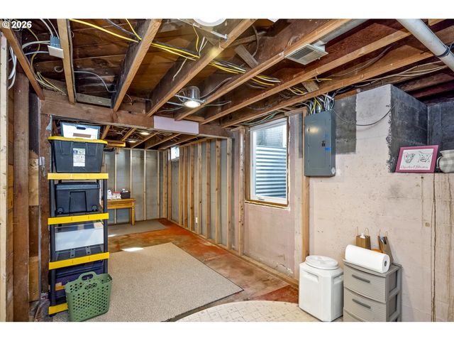 9101 N ALLEGHENY Ave, Portland, OR 97203