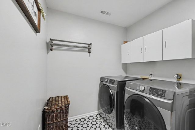 5216 Fairmead Circle, Raleigh, NC 27613