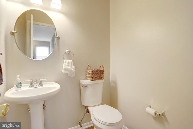 8819 HARDESTY DR, Clinton, MD 20735