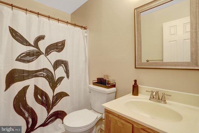 8819 HARDESTY DR, Clinton, MD 20735