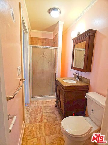 205 N New Hampshire Avenue, Los Angeles, CA 90004