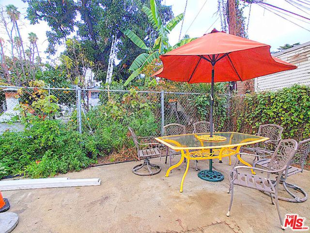 205 N New Hampshire Avenue, Los Angeles, CA 90004