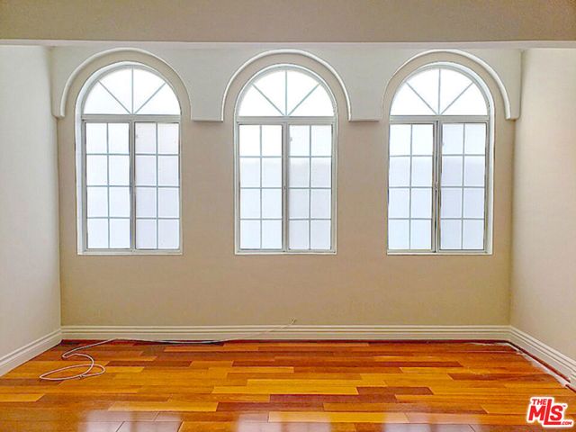 205 N New Hampshire Avenue, Los Angeles, CA 90004