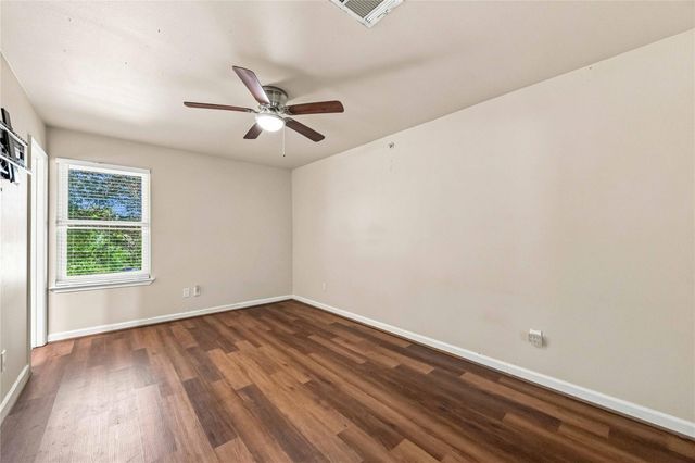 1814 Country Village Boulevard 7, Humble, TX 77338