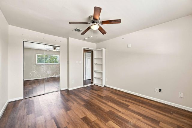 1814 Country Village Boulevard 7, Humble, TX 77338