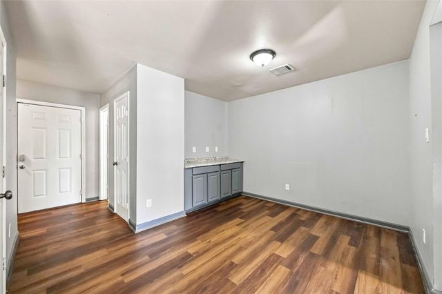 1814 Country Village Boulevard 7, Humble, TX 77338