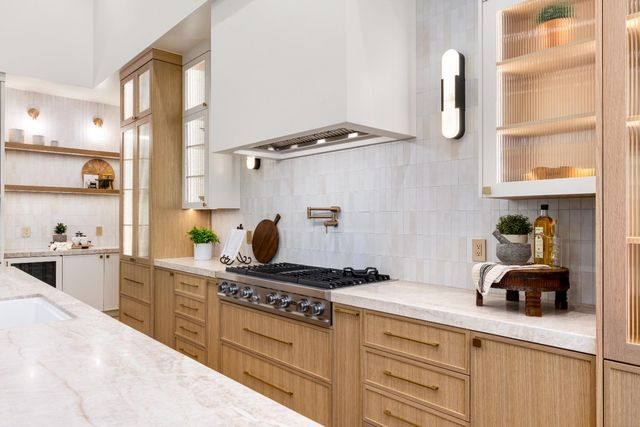 9065 Gilardi Rd, Newcastle, CA 95658