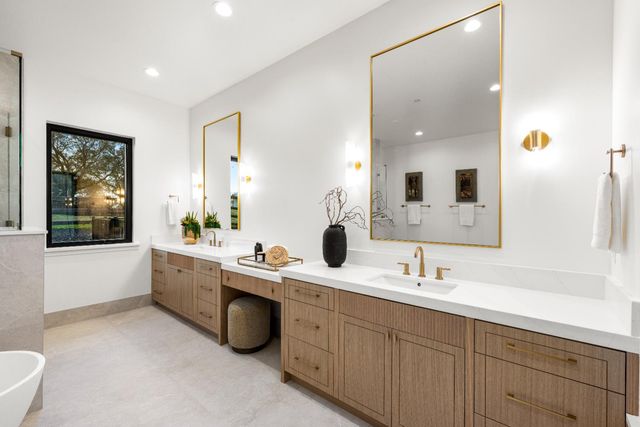 9065 Gilardi Rd, Newcastle, CA 95658