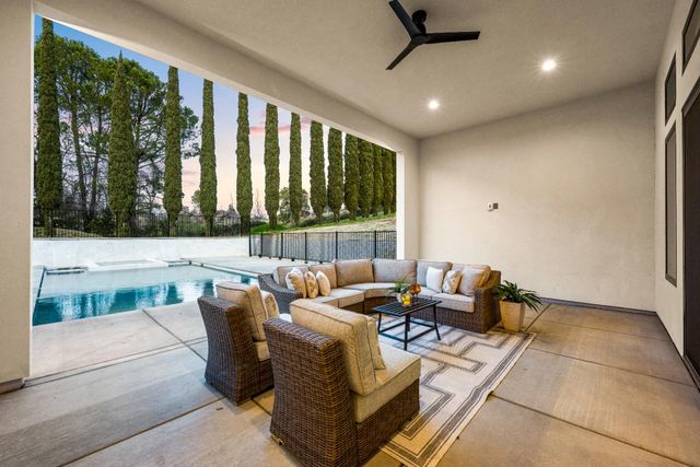 9065 Gilardi Rd, Newcastle, CA 95658