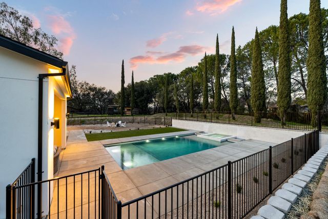 9065 Gilardi Rd, Newcastle, CA 95658